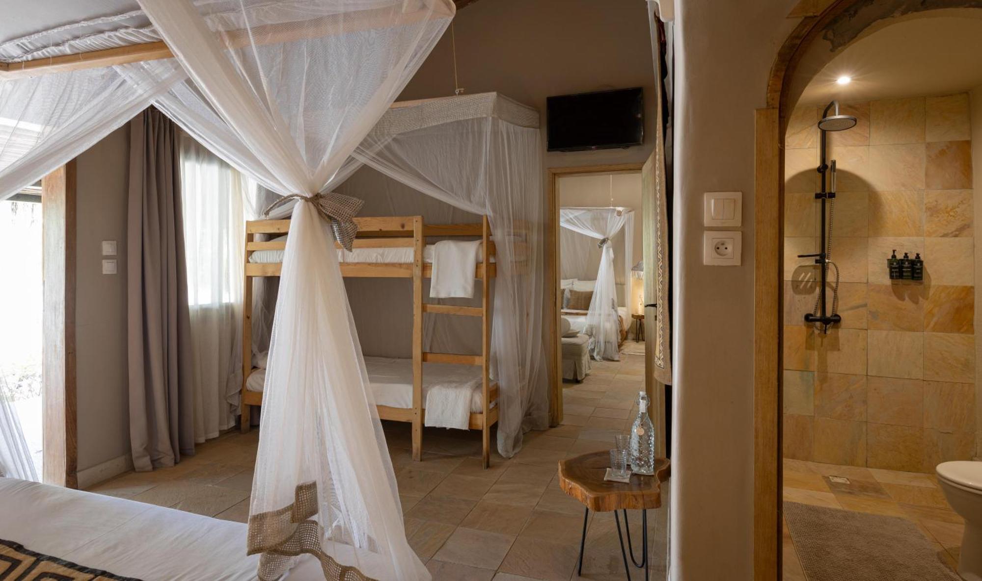 Les Paletuviers Hotel Toubakouta Kültér fotó